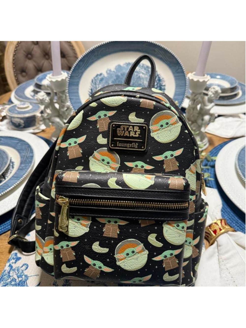 Baby Yoda mini backpack Loungfly